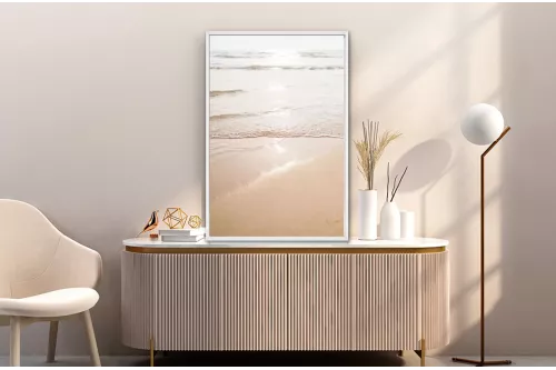 Visuel de l’affiche Vague sur la plage : sable doré et vague au bord de l’eau painting_wood_frame_vertical