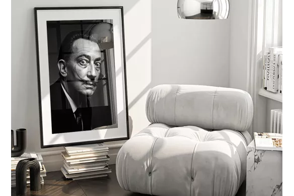 Visuel Salvador Dali painting_black_frame_vertical
