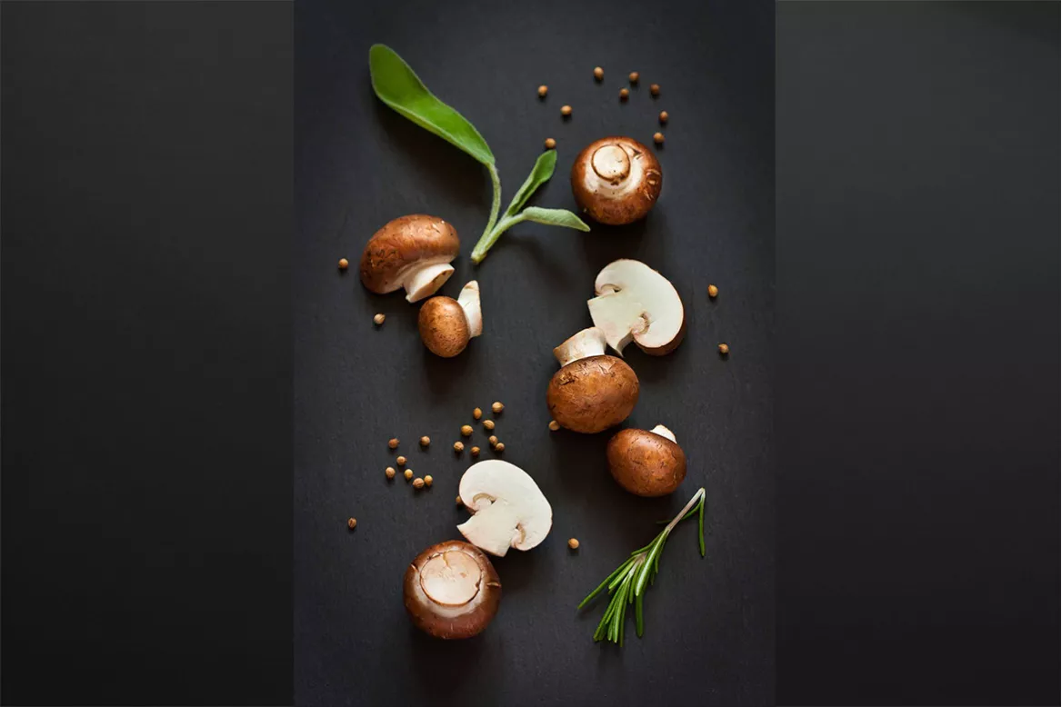 Tableau cuisine Champignons de Paris bruns