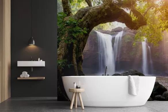 Papier peint salle de bain Grand chêne et lac