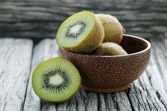 tableau-cuisine-bol-de-kiwis
