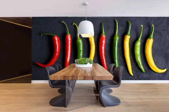 papier-peint-cuisine-piments rouges verts jaunes