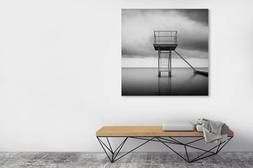 tableau-noir-et-blanc-plongeoir-dans-la-mer