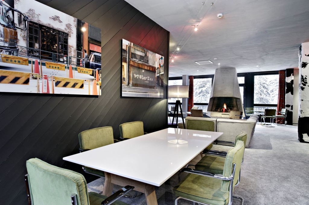 photographies urbaines pour déco moderne salle à manger